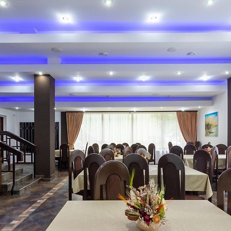 Pensiunea Admiraz Дурау Екстериор снимка